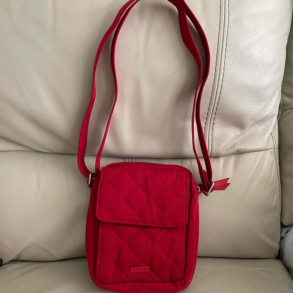 Like New!! Vera Bradley Performance Twill Mini Hipster